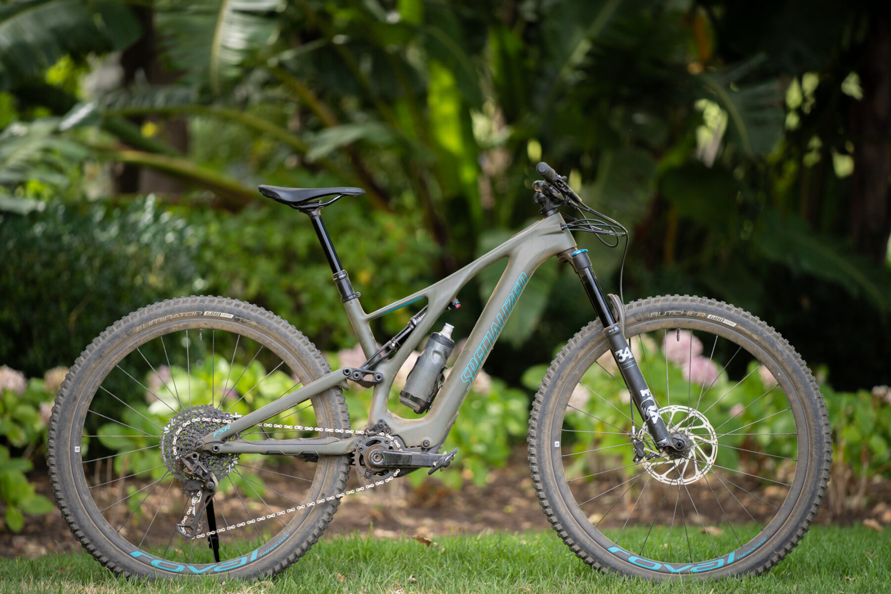 First Ride 2020 Specialized Levo SL Expert Carbon Review