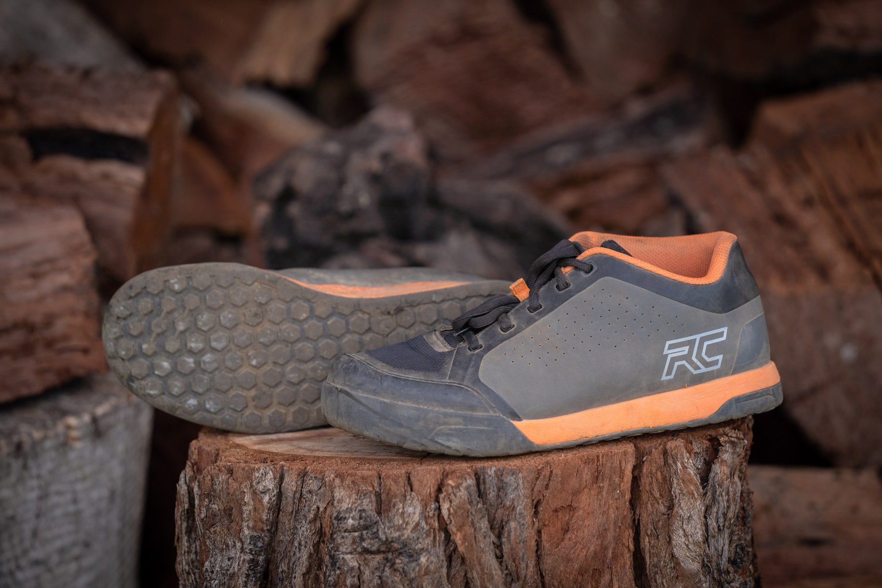 Review The Ride Concepts Powerline Is A Premium Flat Pedal Shoe