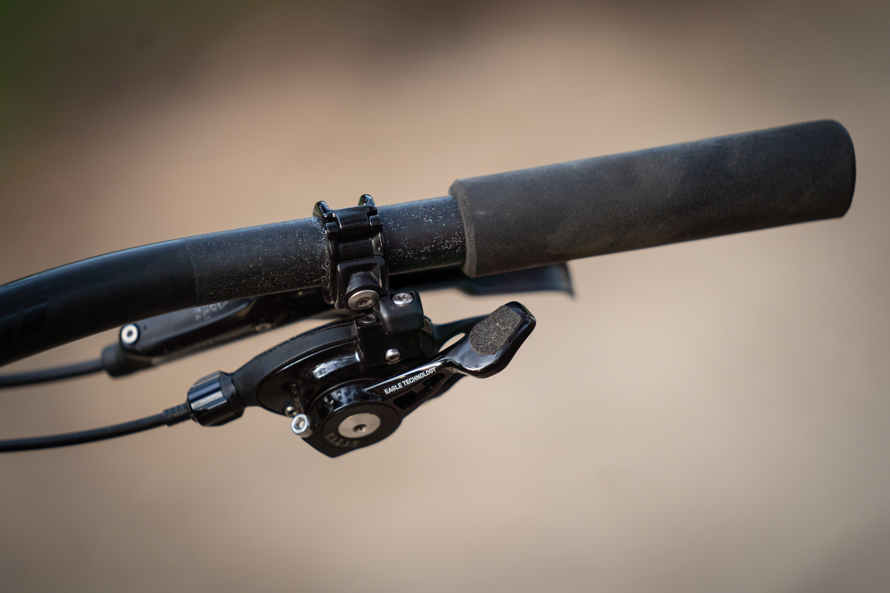 sram level brakes adjustment