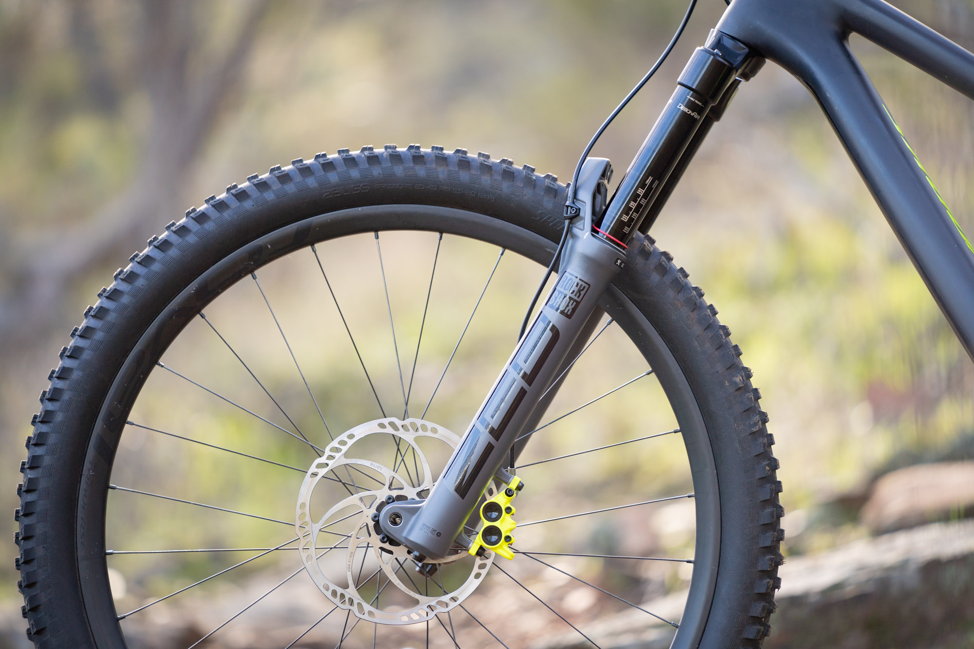 REVIEW Move over Lyrik, the new RockShox ZEB has arrived!