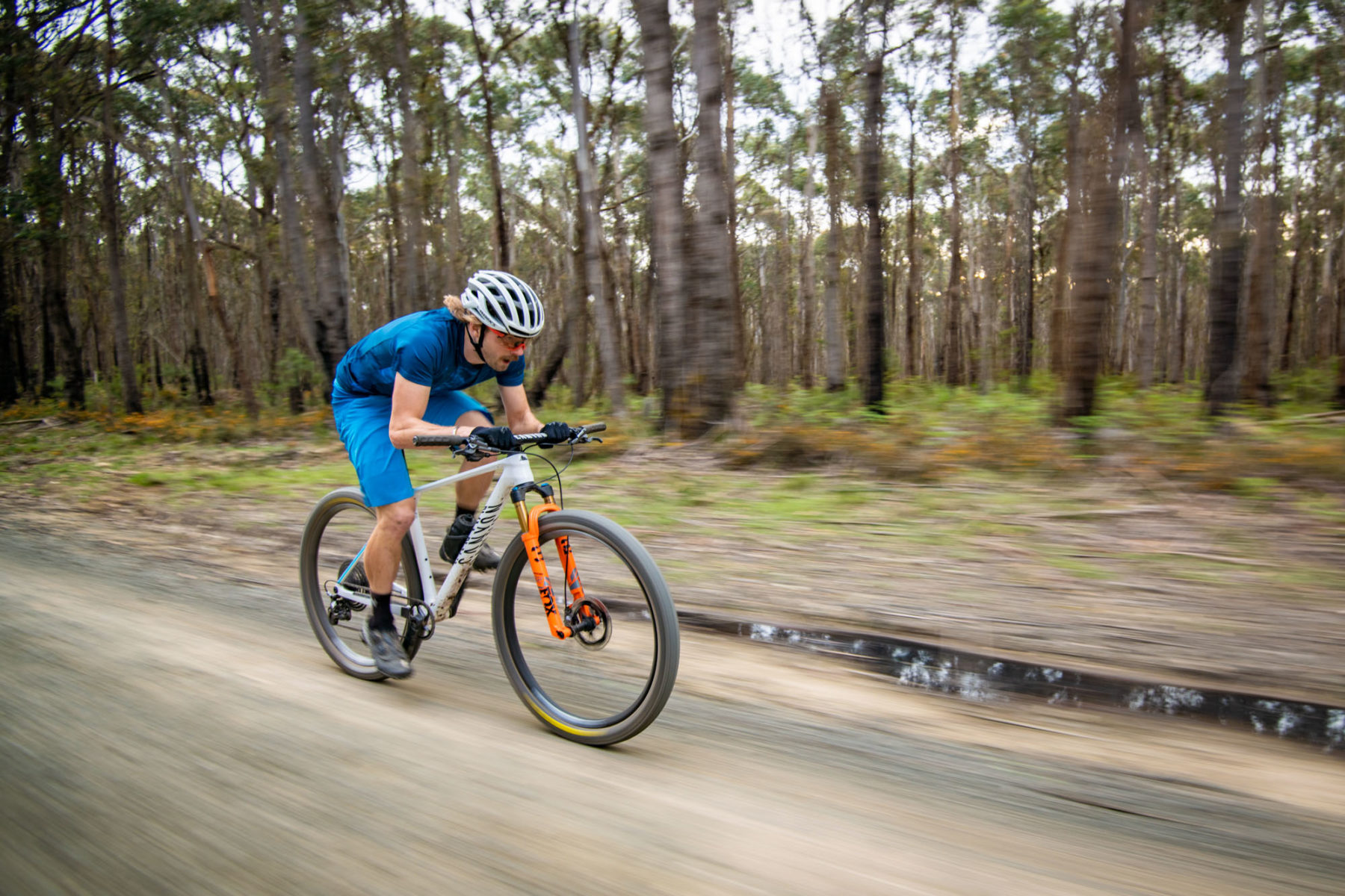 2021 canyon exceed cfr team carbon hardtail