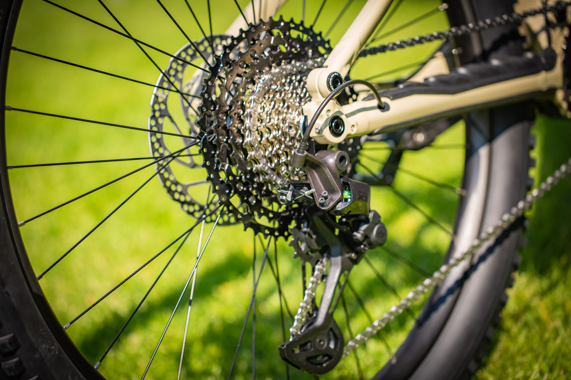 New Shimano Linkglide drivetrain claims to last 3 times longer