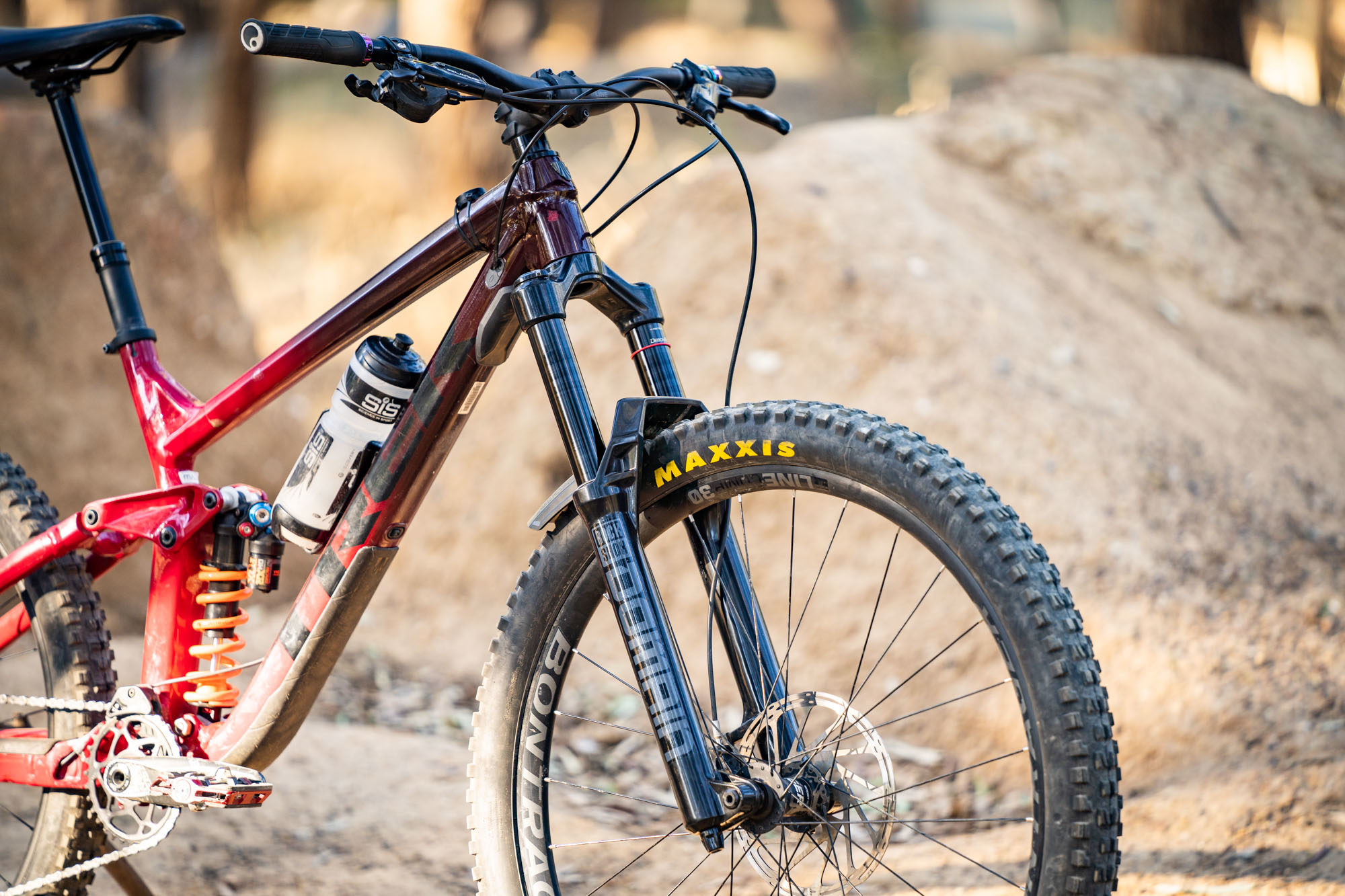 RockShox Domain RC Review | A big hitting fork, without the big price tag