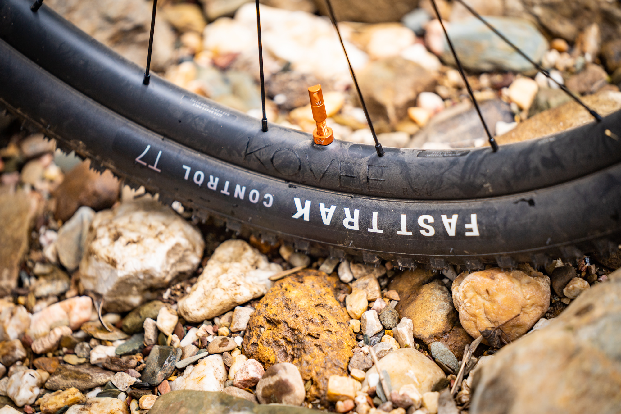 bontrager kovee tubeless ready