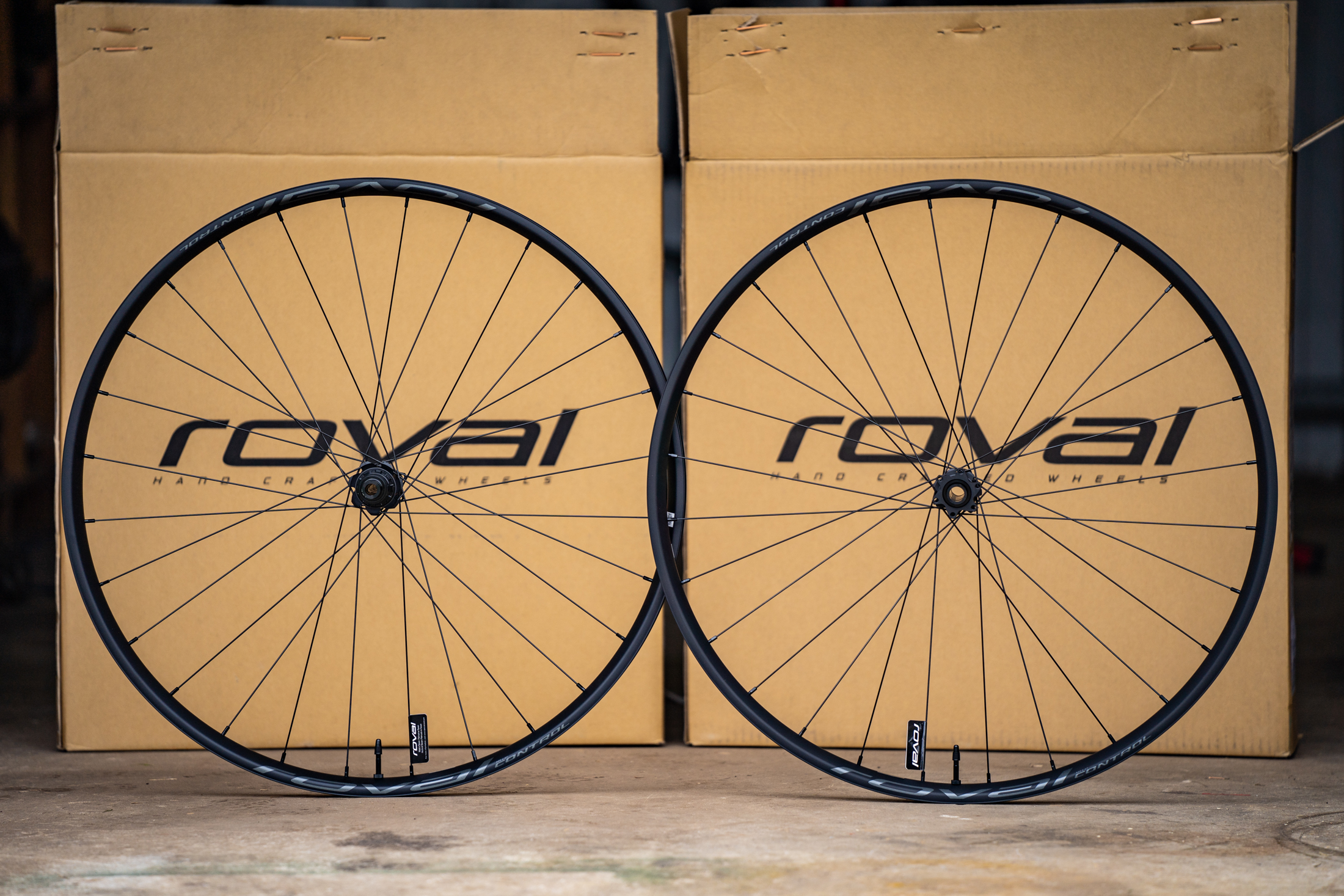 roval control alloy wheels