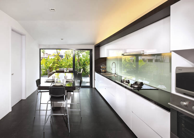 Easy and Breezy by Ciseern