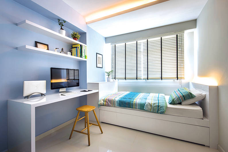 Thanks to the subtle design elements, this HDB flat looks like a luxurious condo