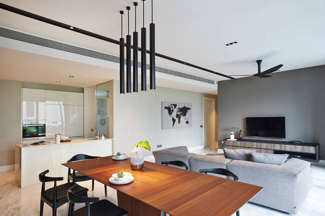 This stylish apartment exemplifies that you can’t go wrong with sleek lines and crisp aesthetics