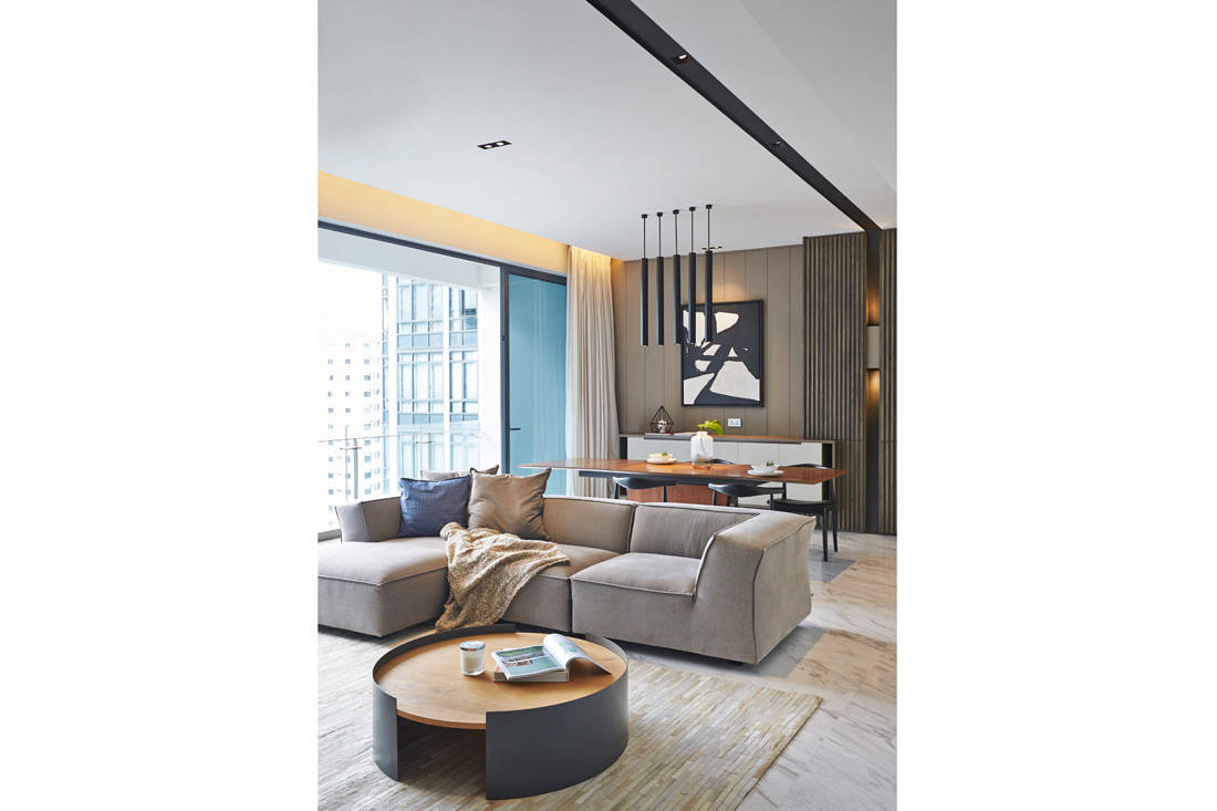 This stylish apartment exemplifies that you can't go wrong with sleek