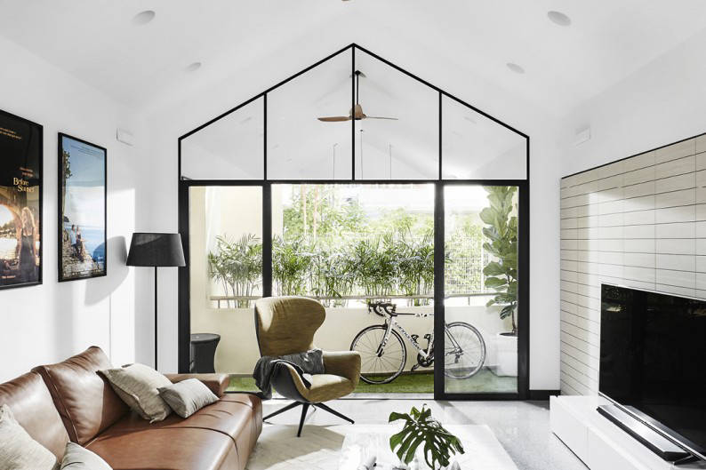 LBDA_-_332_TG_01-07_-_Board_01_-_Living