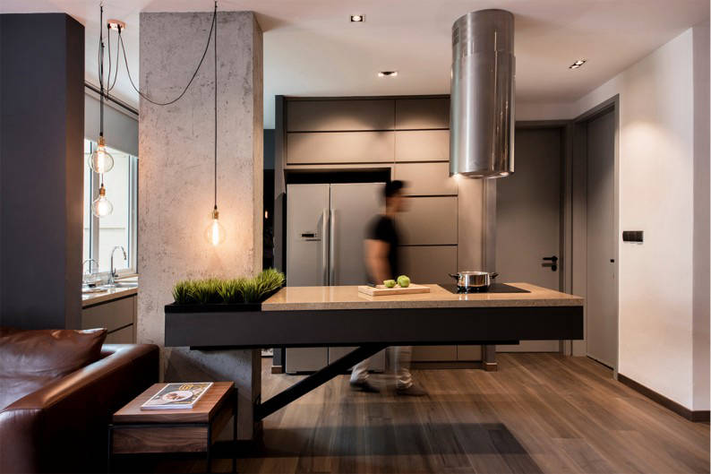 kitchen-entrance_to_bedroom_2_-_common_toilet