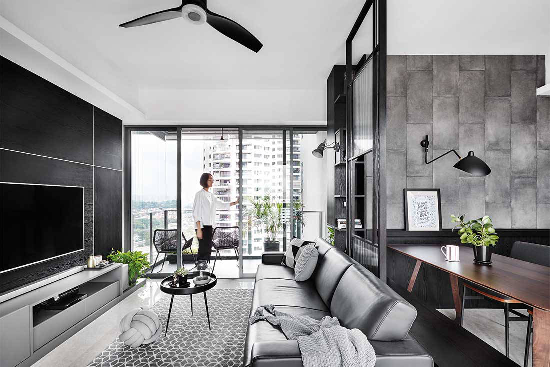 Living Room image
