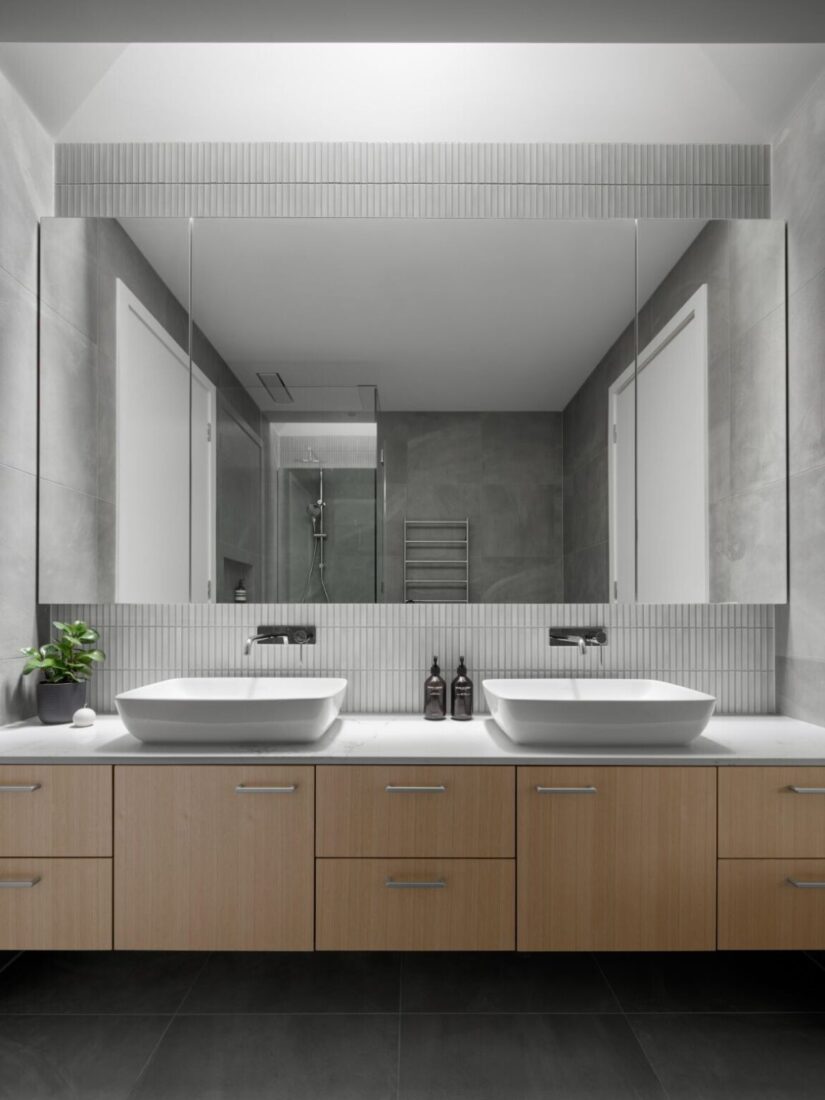 Kirsten Johnstone Architecture creates Bay Pearl