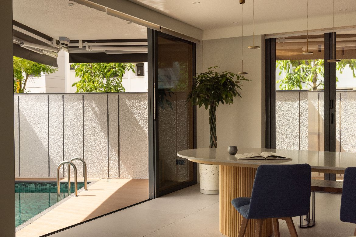 Pocket Garden House by Mark 12 Architects