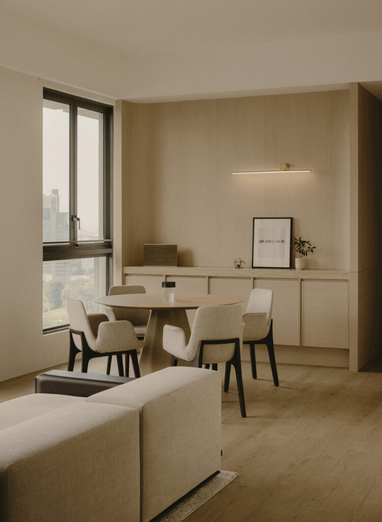 Tiong Bahru apartment