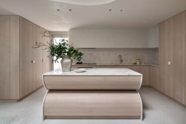 When constraint becomes craft