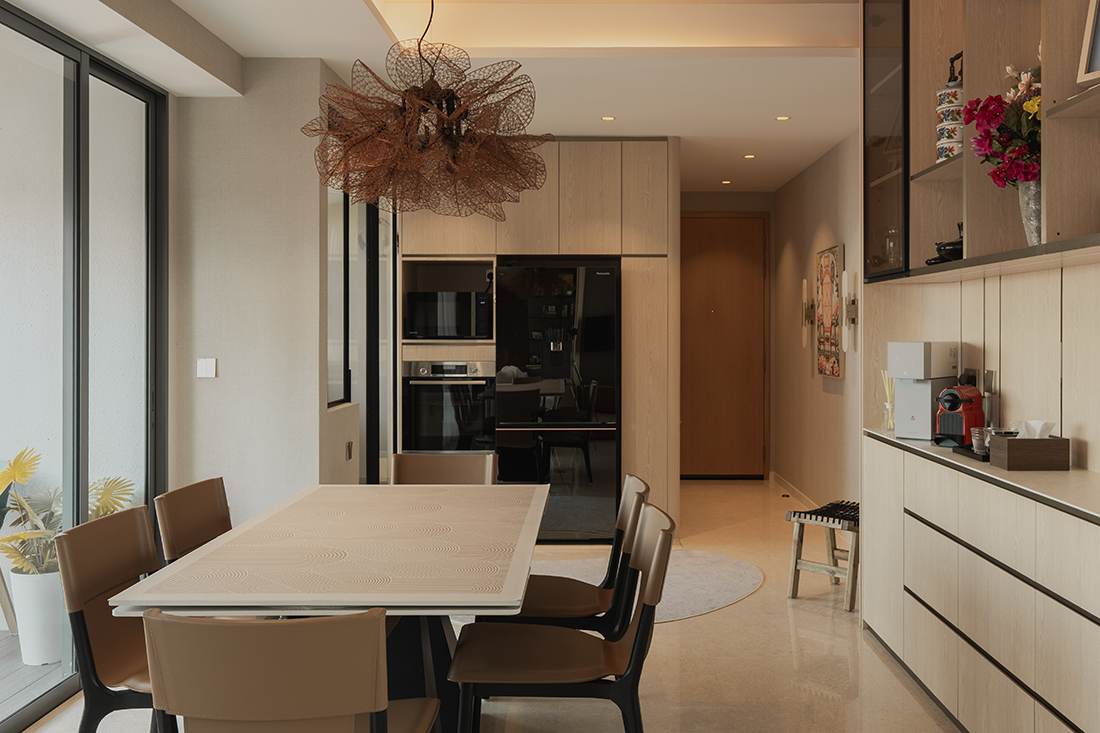 A nature-infused home for three generations