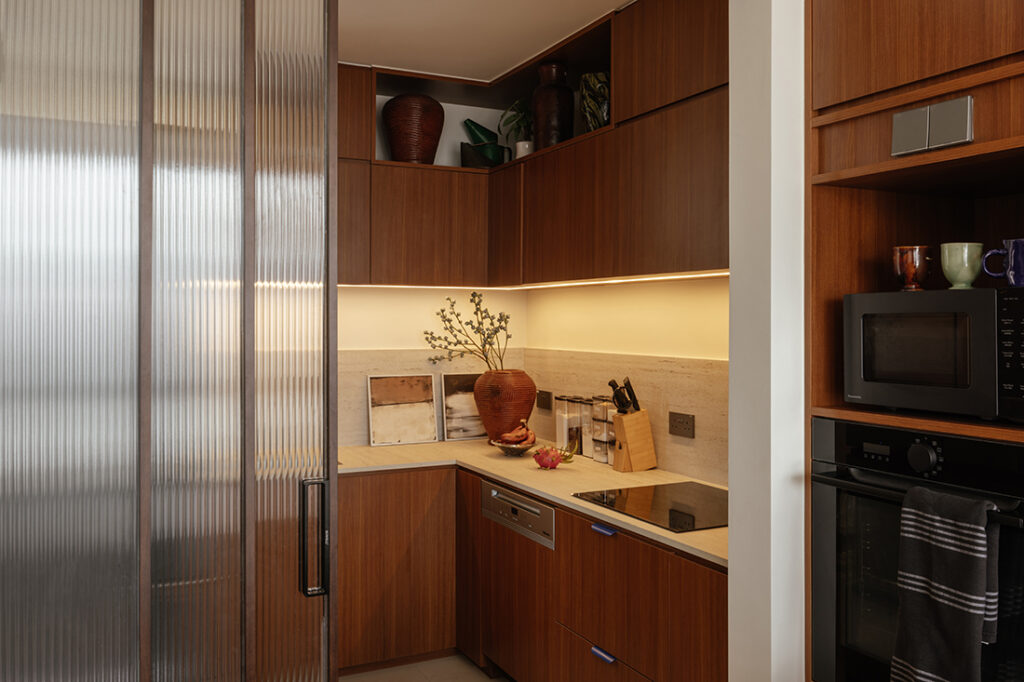 Singapore apartment interior design project by Studio Luuseed