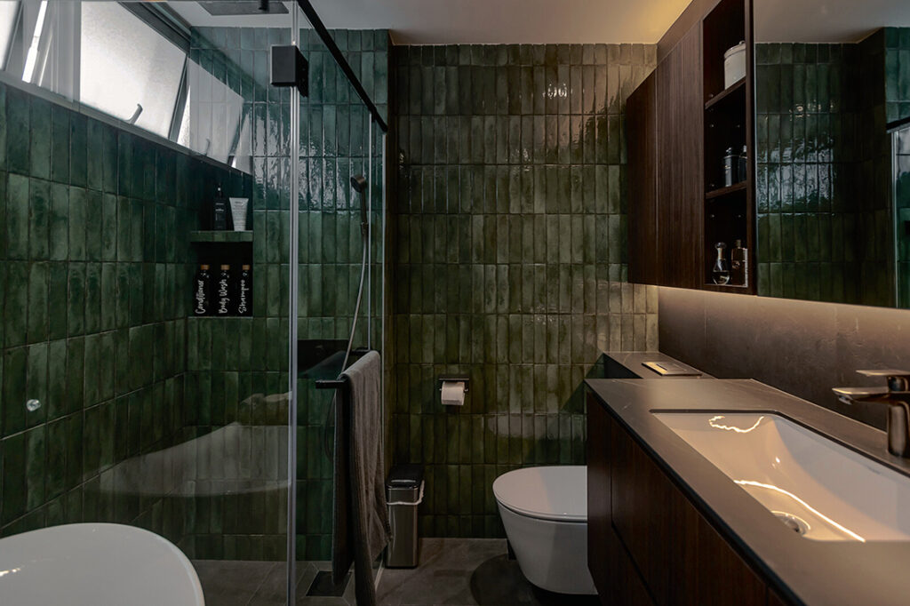 Bathroom image