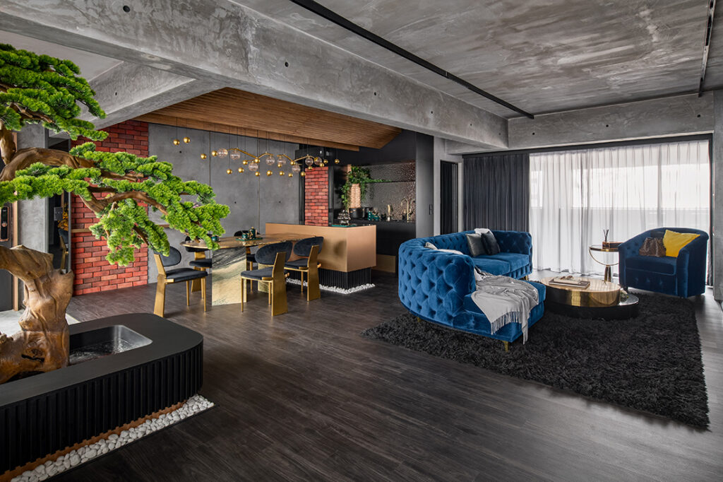Living Room image