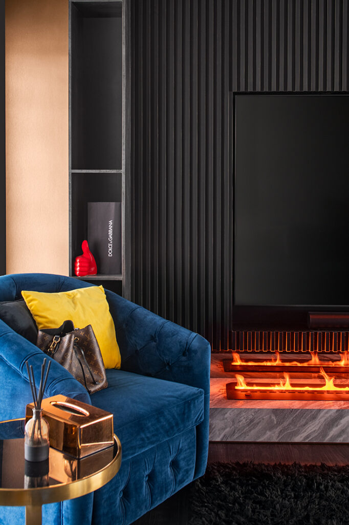 Living Room image