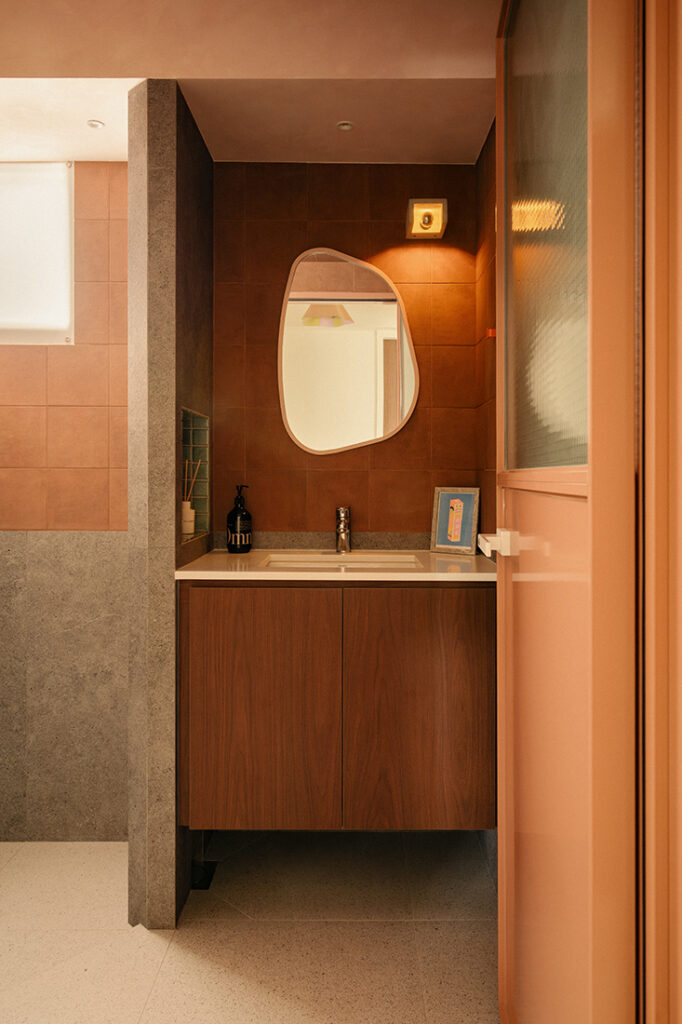 Bathroom image