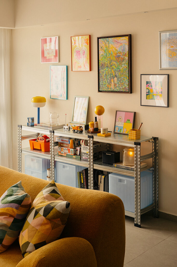 Living Room image