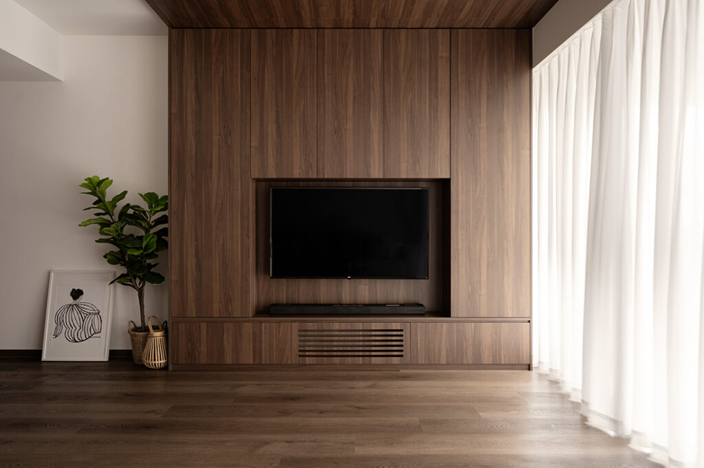 Living Room image