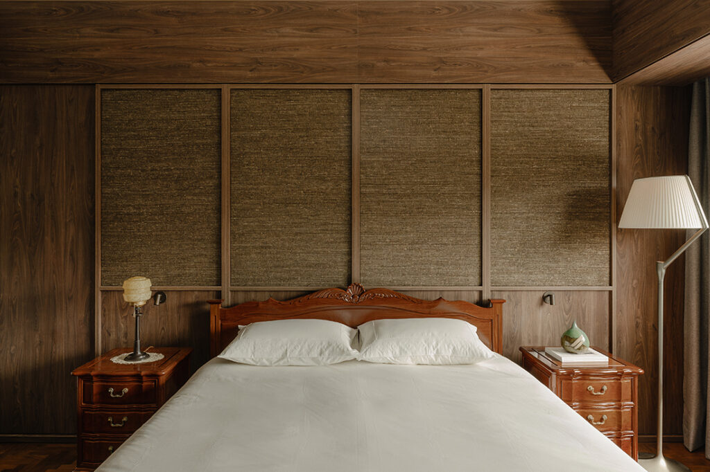 Bedroom image