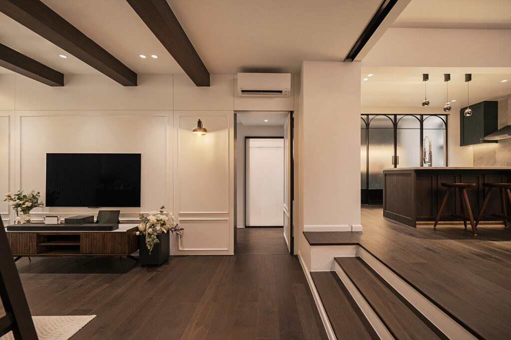 Living Room image