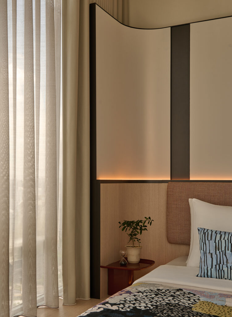 Bedroom image
