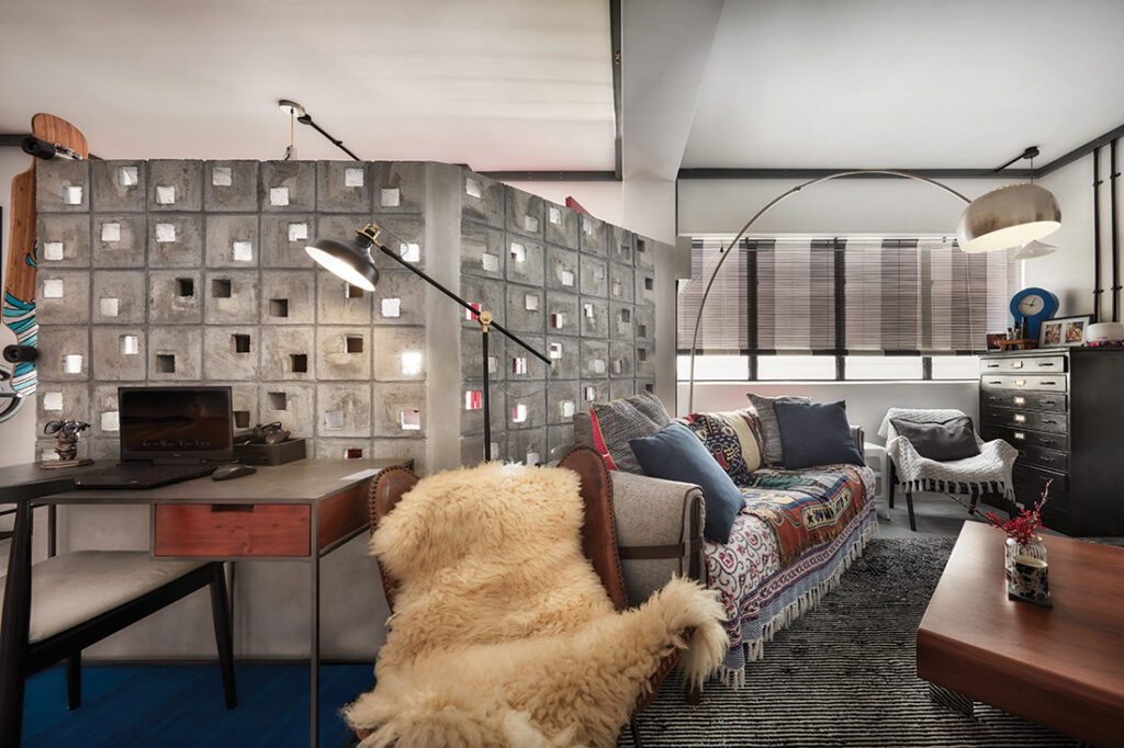 Living Room image