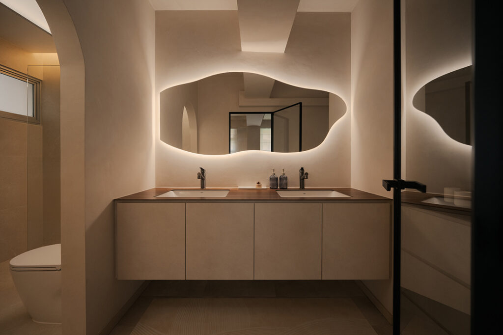 Bathroom image