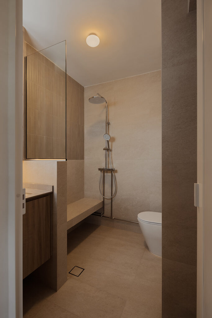Bathroom image