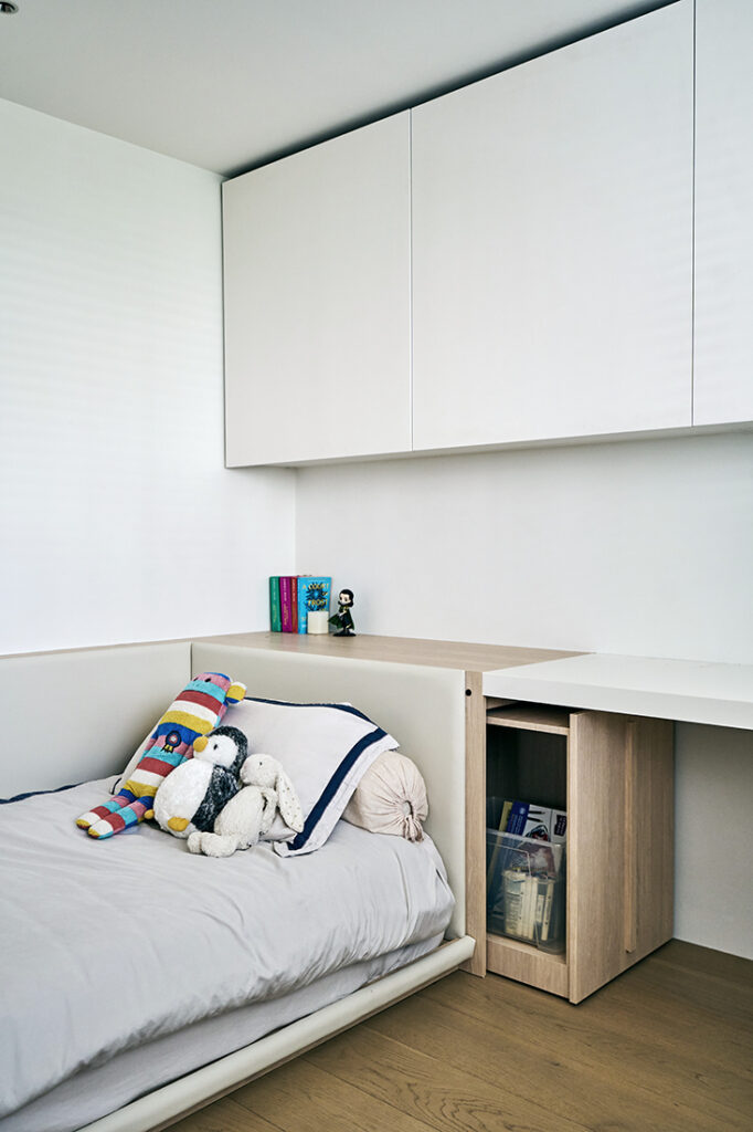 Bedroom image