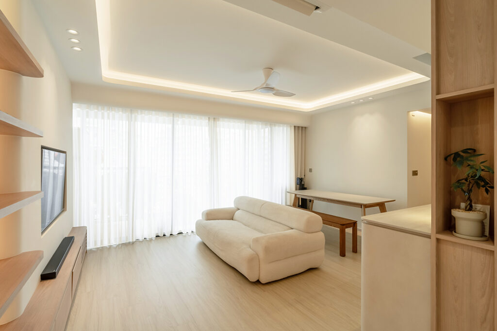 Living Room image
