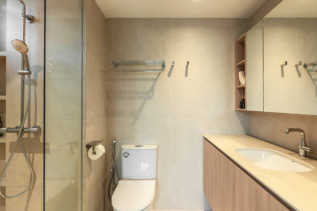 Bathroom image