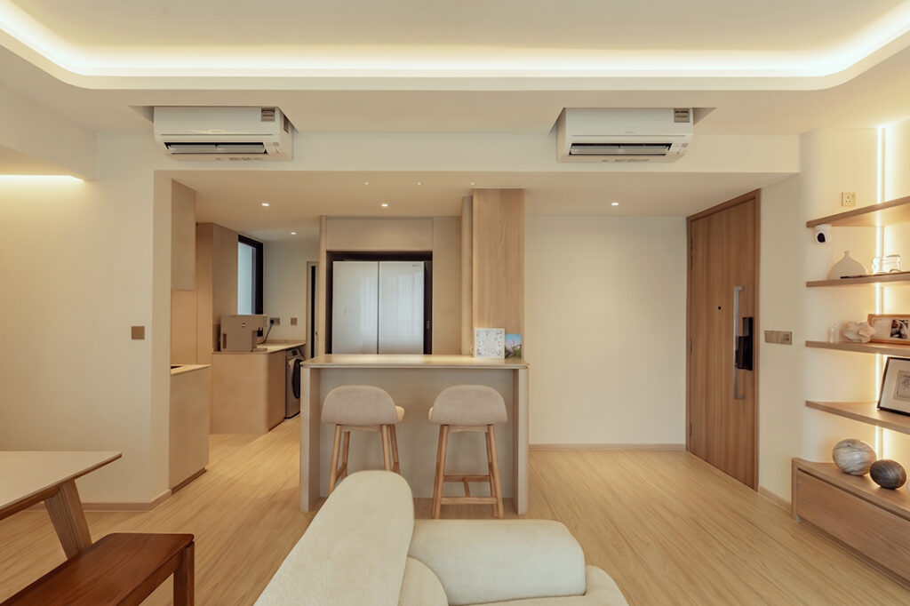 Living Room image