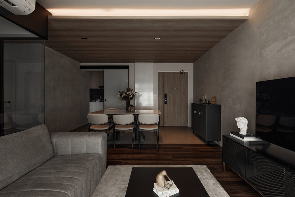 Living Room image