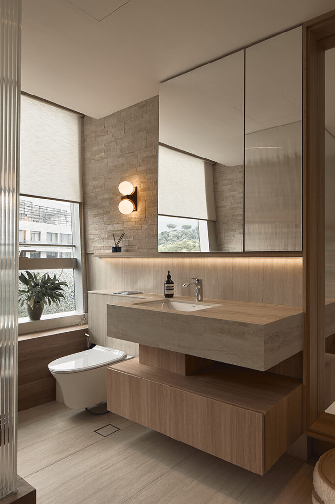 Bathroom image