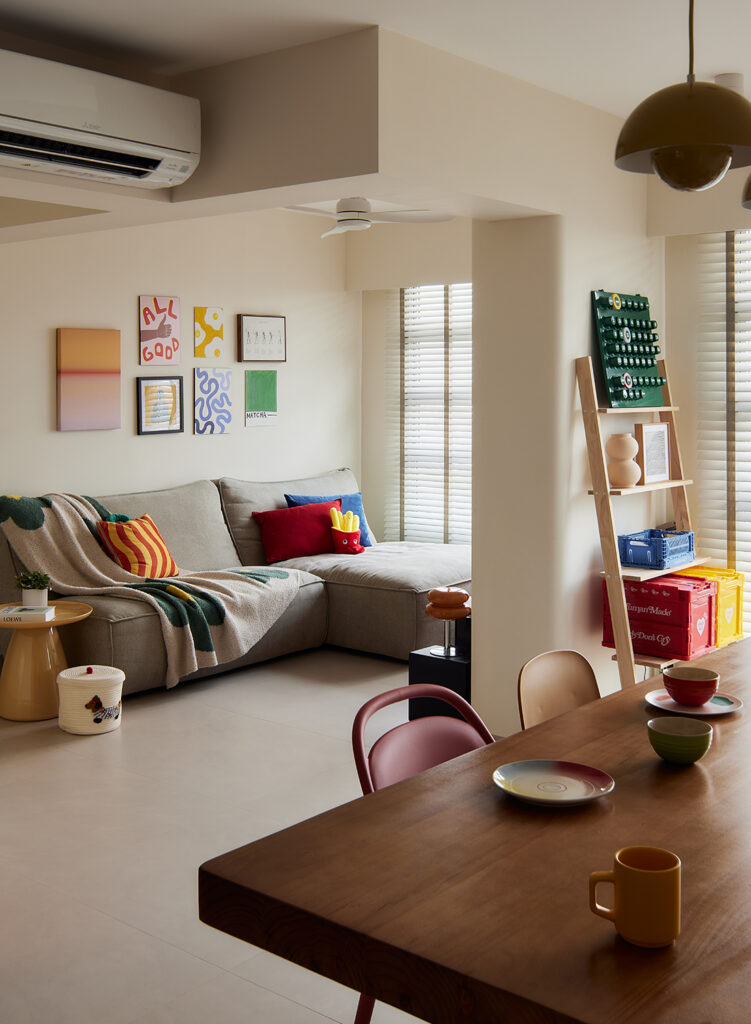 Living Room image