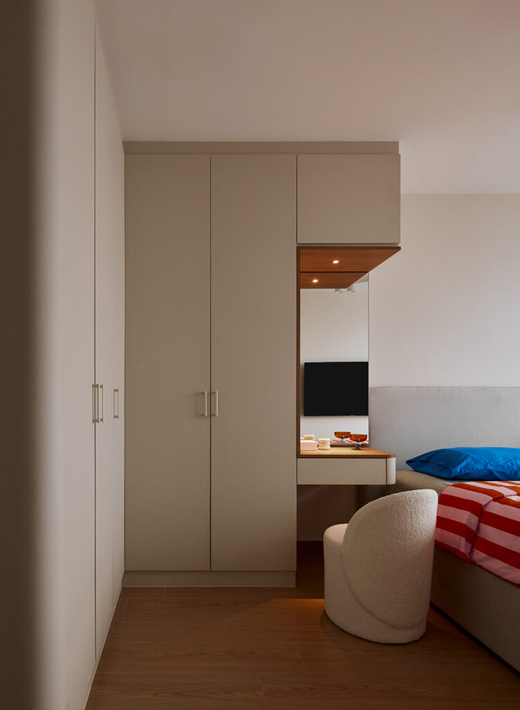 Bedroom image