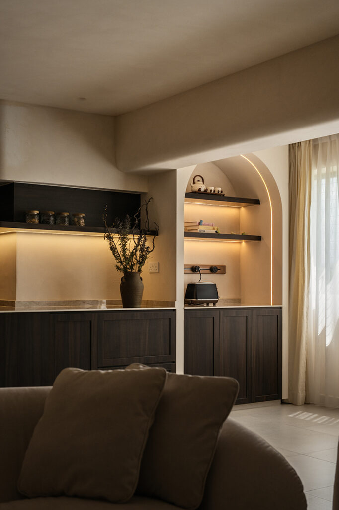 Living Room image