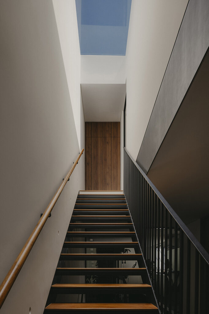 Staircase image