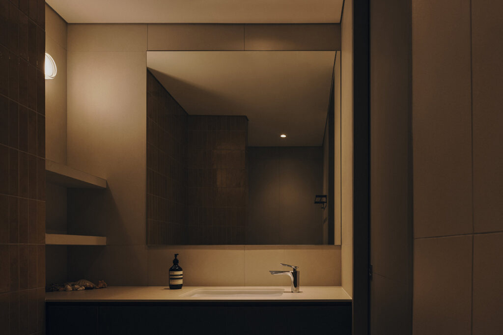 Bathroom image