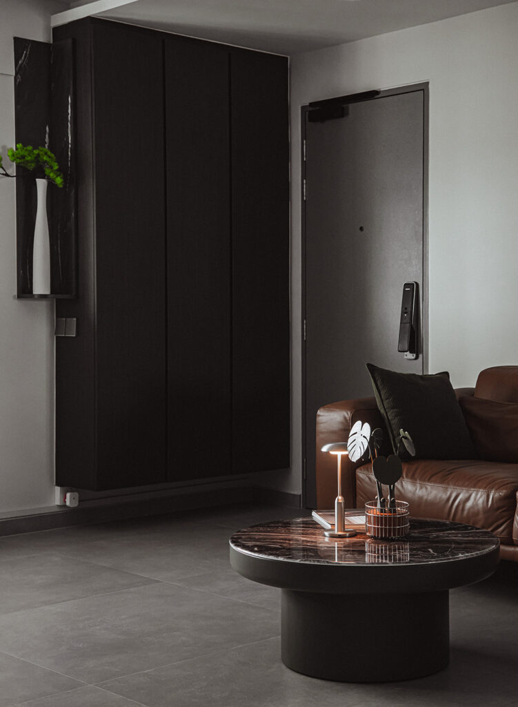 Living Room image