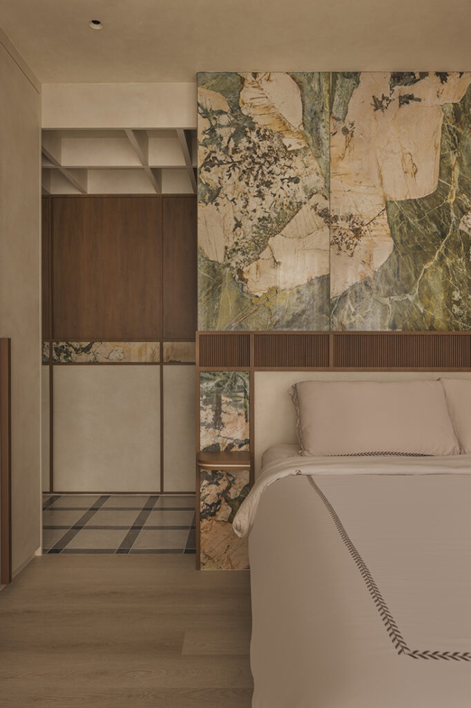 Bedroom image