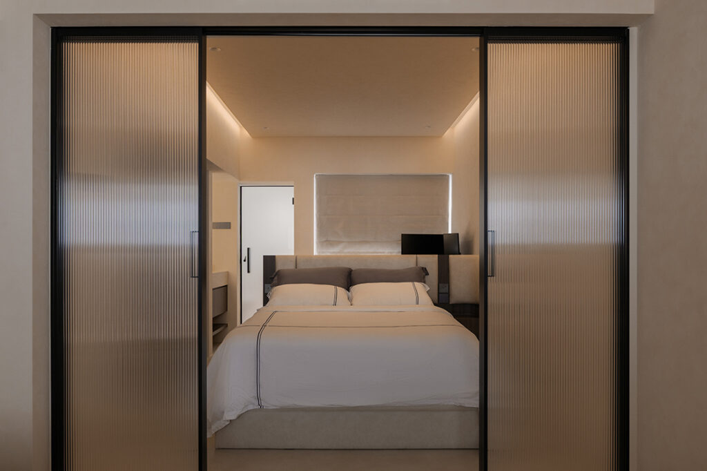 Bedroom image