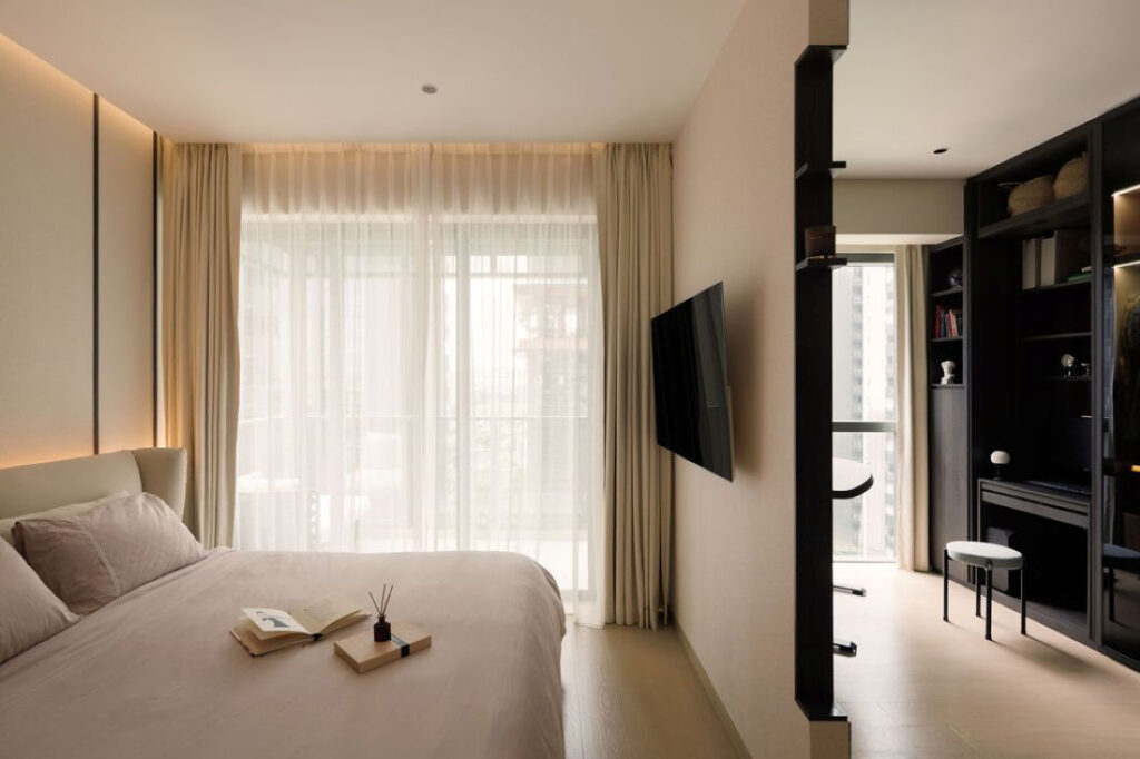 Bedroom image
