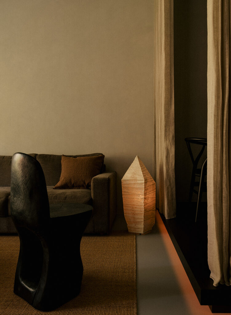 Living Room image
